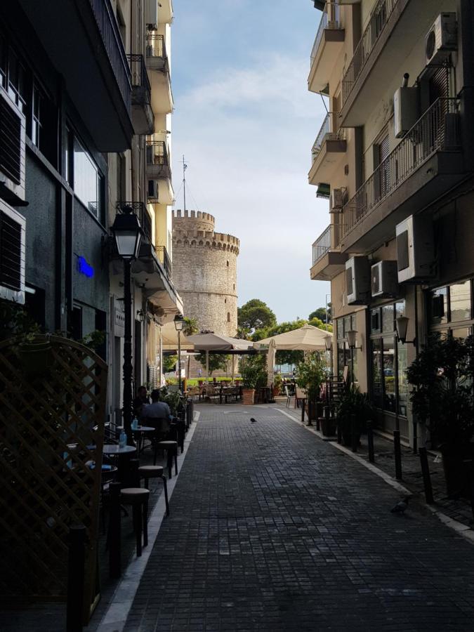 Quiet City Centre Apartment With Large Balcony テッサロニキ エクステリア 写真