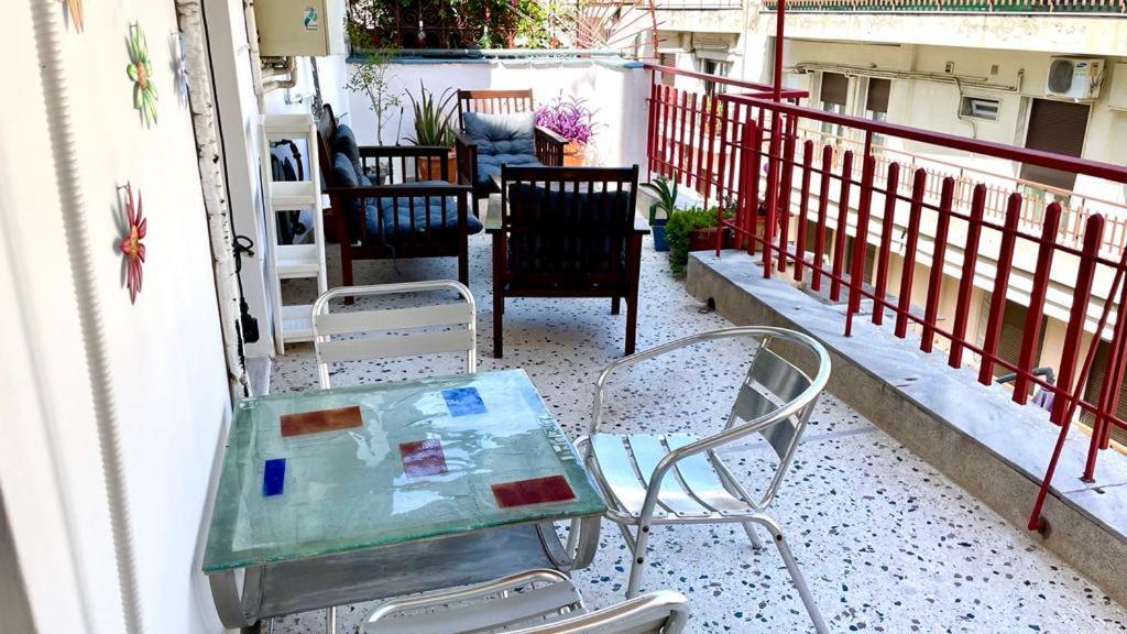 Quiet City Centre Apartment With Large Balcony テッサロニキ エクステリア 写真